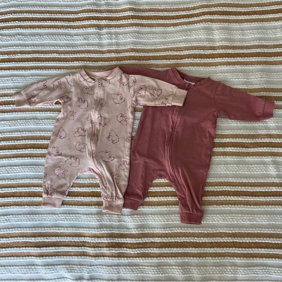 H&M 2-pack Jumpsuits with Zip Size NB - Picture 5 of 17